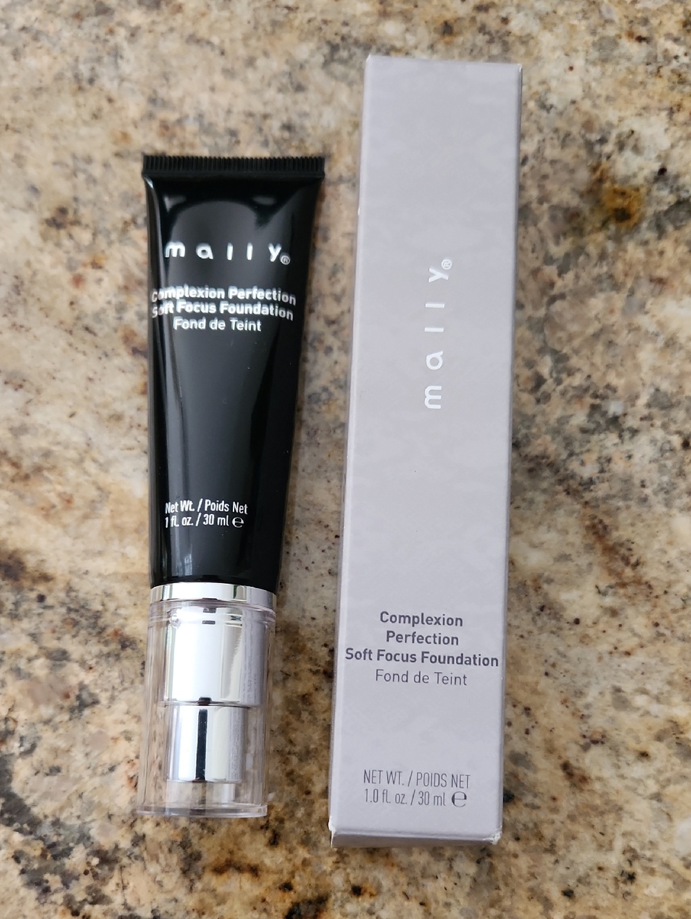 Mally Cosmetics. Complexion Perfection Soft Focus Foundation.